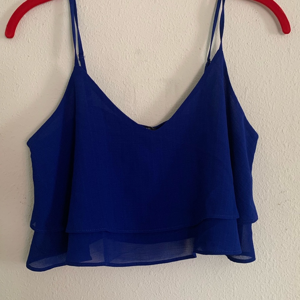 Forever 21 blue crop top